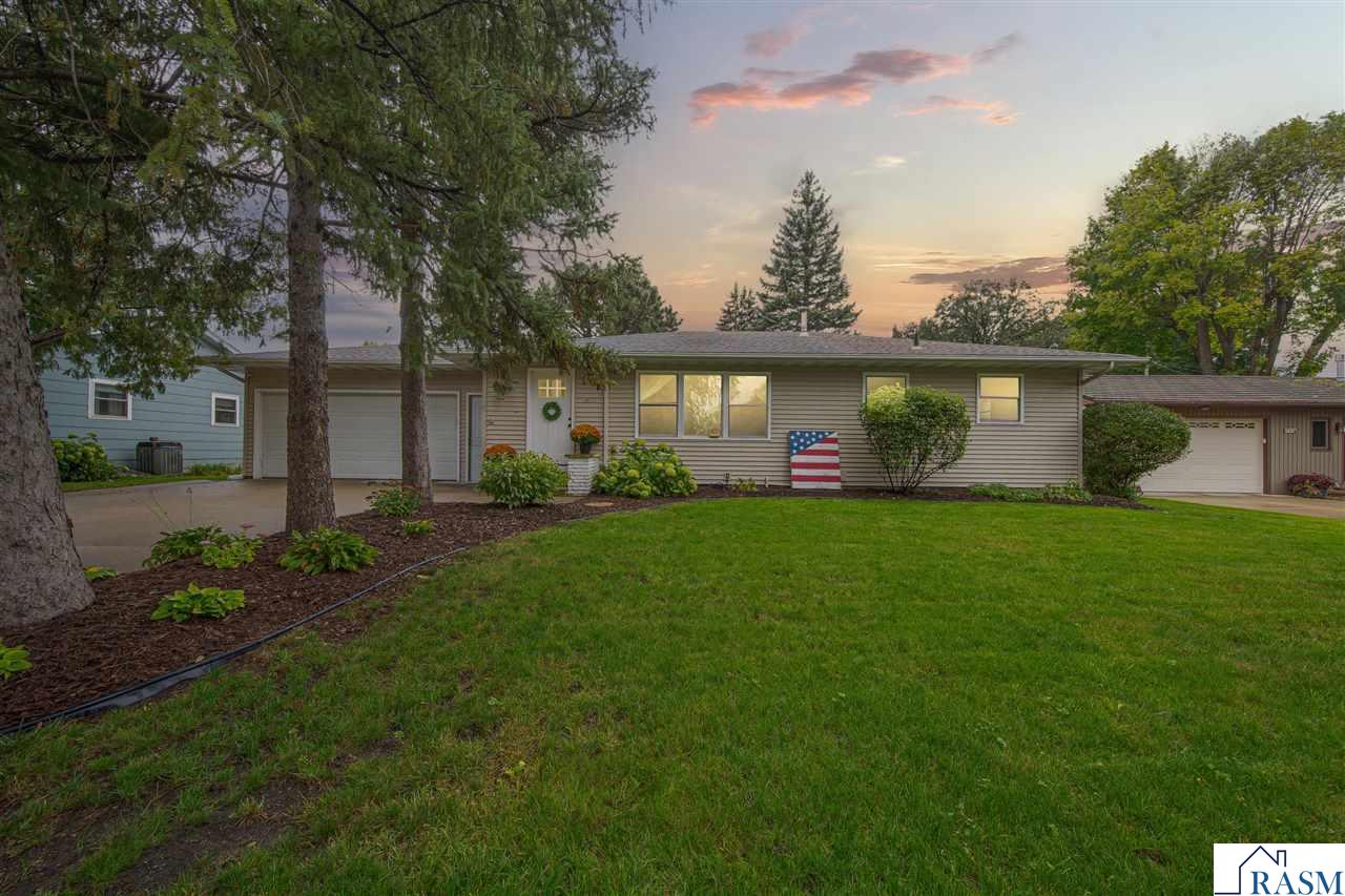 1801 Sunray Avenue Mankato MN 56001