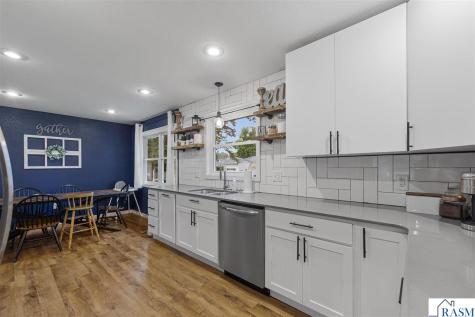 1801 Sunray Avenue Mankato MN 56001