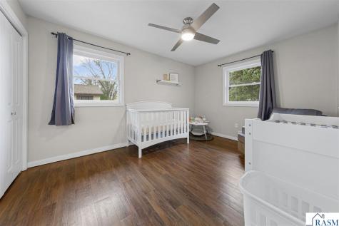 1801 Sunray Avenue Mankato MN 56001