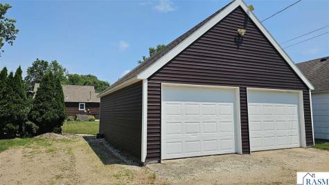 1115 N Jefferson Street New Ulm MN 56073