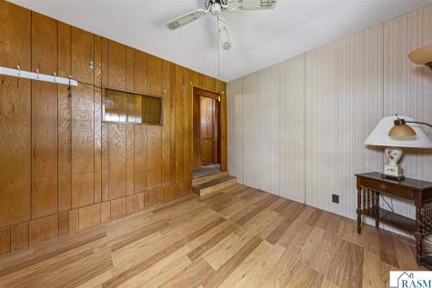 7008 Laura Lane St. Peter MN 56082