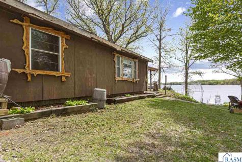 7008 Laura Lane St. Peter MN 56082