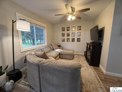 2159 320th Avenue Janesville MN 56048