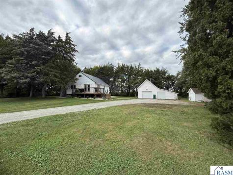 2159 320th Avenue Janesville MN 56048