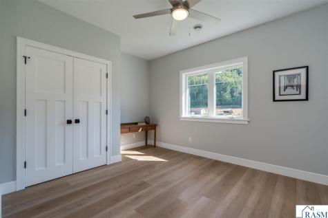 1720 High Tail Lane Mankato MN 56001