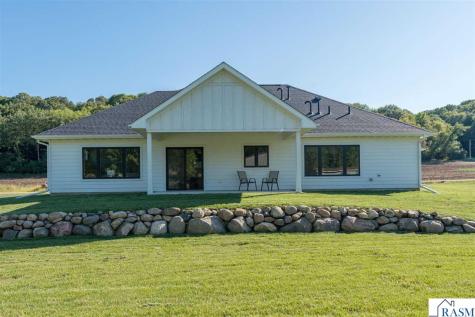 1720 High Tail Lane Mankato MN 56001