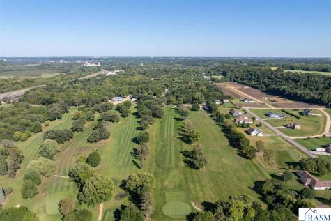 1720 High Tail Lane Mankato MN 56001