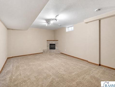 1413 Hemlock Avenue Owatonna MN 55060