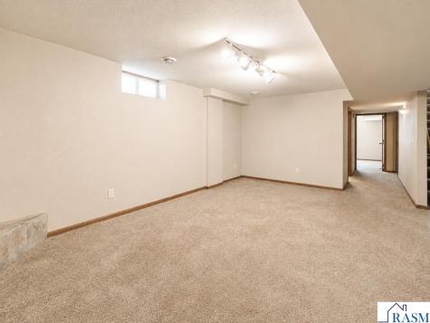 1413 Hemlock Avenue Owatonna MN 55060