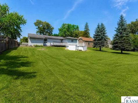 1413 Hemlock Avenue Owatonna MN 55060