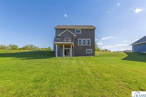 1966 Lexington Lane North Mankato MN 56003