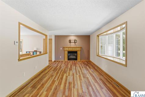 209 SW 1st Avenue Geneva MN 56035