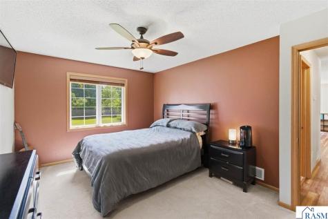 209 SW 1st Avenue Geneva MN 56035
