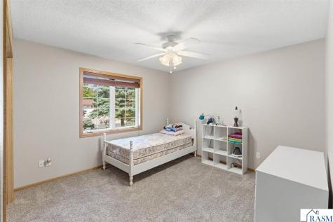 209 SW 1st Avenue Geneva MN 56035