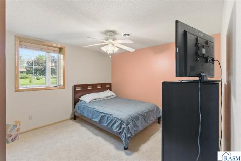 209 SW 1st Avenue Geneva MN 56035