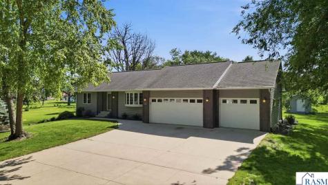 209 SW 1st Avenue Geneva MN 56035