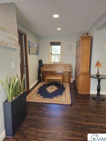 58369 240th Street Mankato MN 56003