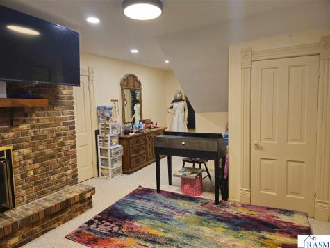 58369 240th Street Mankato MN 56003