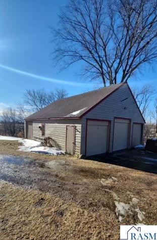 58369 240th Street Mankato MN 56003