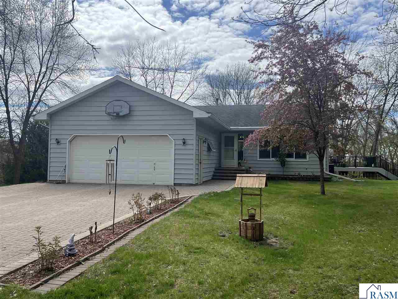 301 Myrick Street Le Sueur MN 56058