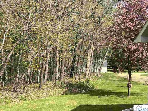 301 Myrick Street Le Sueur MN 56058