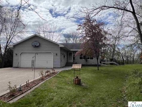 301 Myrick Street Le Sueur MN 56058