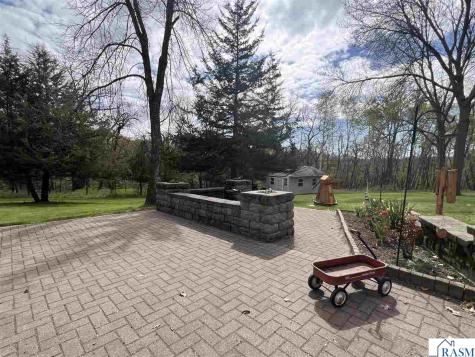 301 Myrick Street Le Sueur MN 56058