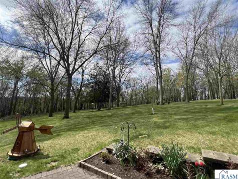 301 Myrick Street Le Sueur MN 56058