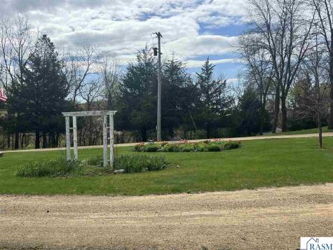 301 Myrick Street Le Sueur MN 56058