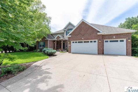 124 Mayan Way Mankato MN 56001