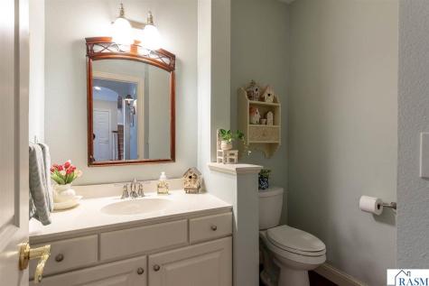 124 Mayan Way Mankato MN 56001