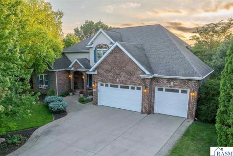 124 Mayan Way Mankato MN 56001