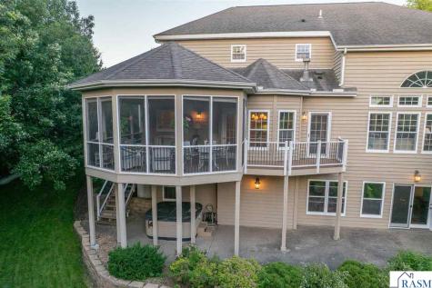 124 Mayan Way Mankato MN 56001