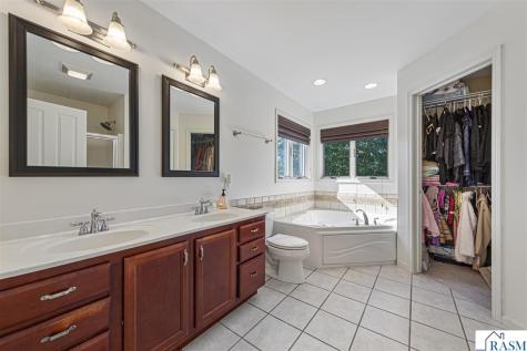 100 Park Place Mankato MN 56001