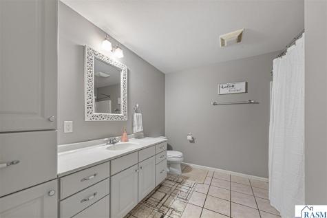 100 Park Place Mankato MN 56001