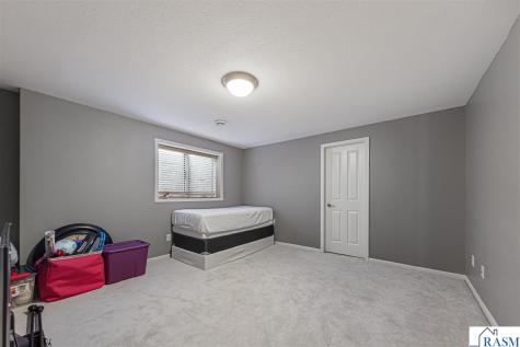 100 Park Place Mankato MN 56001