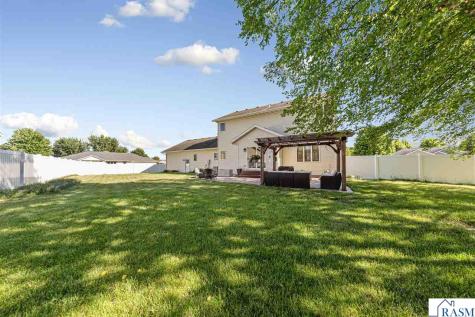 100 Park Place Mankato MN 56001