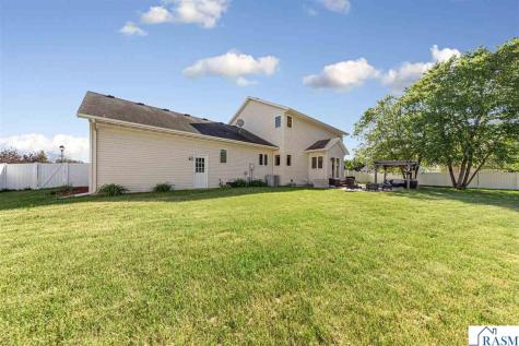 100 Park Place Mankato MN 56001