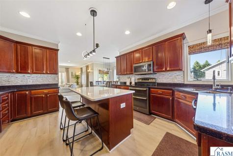 100 Park Place Mankato MN 56001