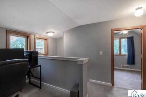 462 E Washington Street Le Center MN 56057