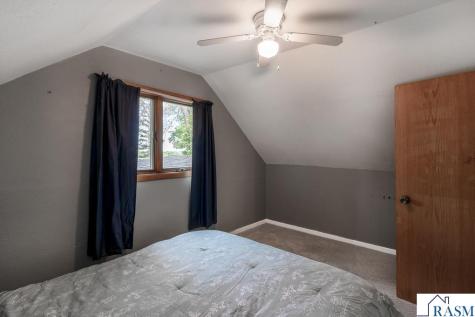 462 E Washington Street Le Center MN 56057