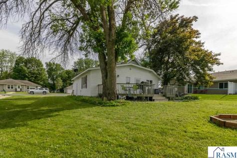 462 E Washington Street Le Center MN 56057