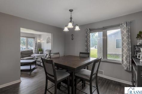 462 E Washington Street Le Center MN 56057
