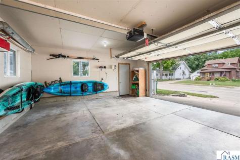 702 Albion Avenue Fairmont MN 56031
