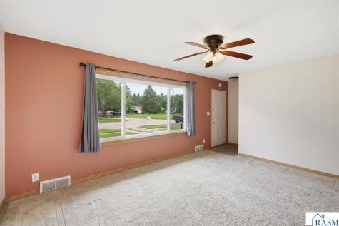 1027 Sioux Avenue Fairmont MN 56031