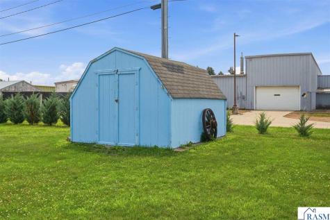 1027 Sioux Avenue Fairmont MN 56031