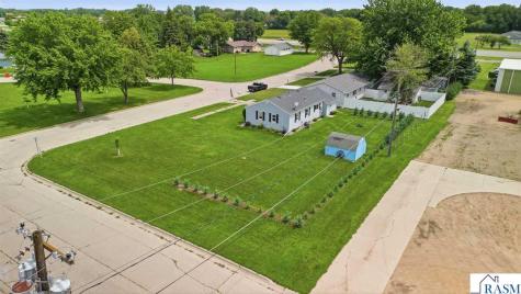 1027 Sioux Avenue Fairmont MN 56031