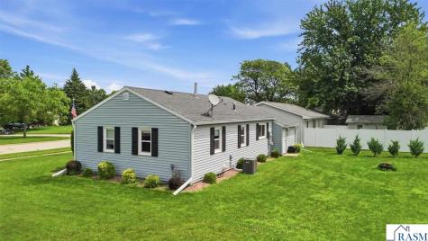 1027 Sioux Avenue Fairmont MN 56031