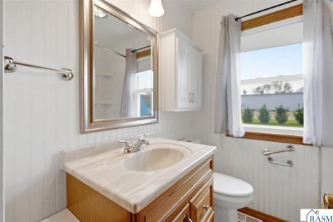 1027 Sioux Avenue Fairmont MN 56031