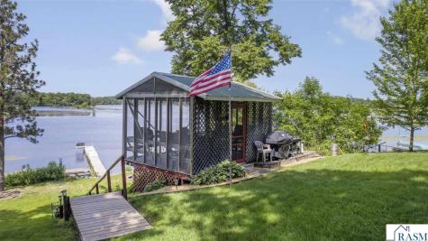 25090 Swedes Bay Lane Elysian MN 56028